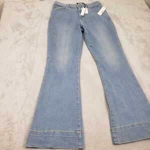 NWT Bagatelle Women's Boot Cut Jeans Light Wash High Rise Denim‎ 31 (32) Flares